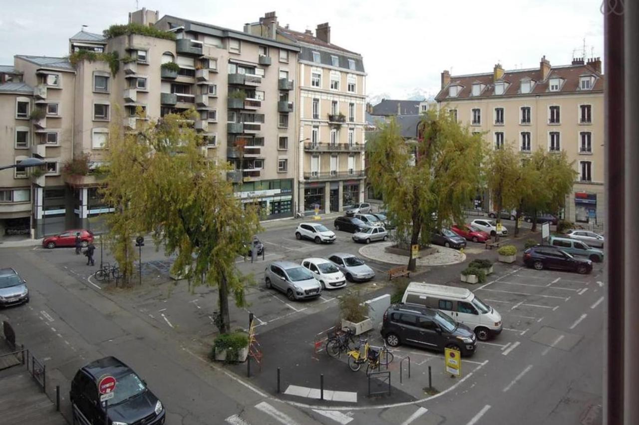 #H3 Le Fantasque City-Center Shops Nearby T2 Grenoble Buitenkant foto